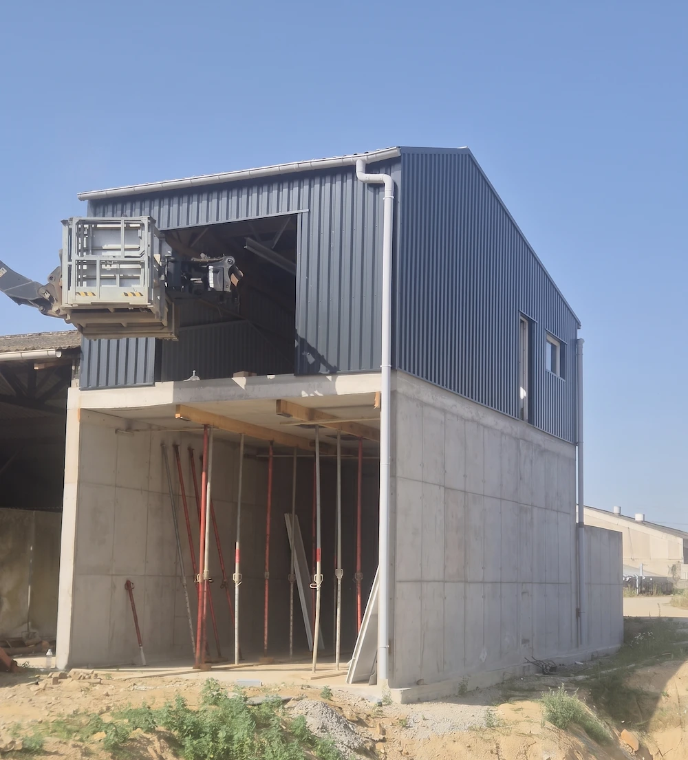 Bâtiment technique pour station de traitement